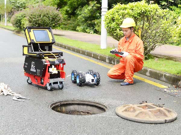 新兴管道机器人检测